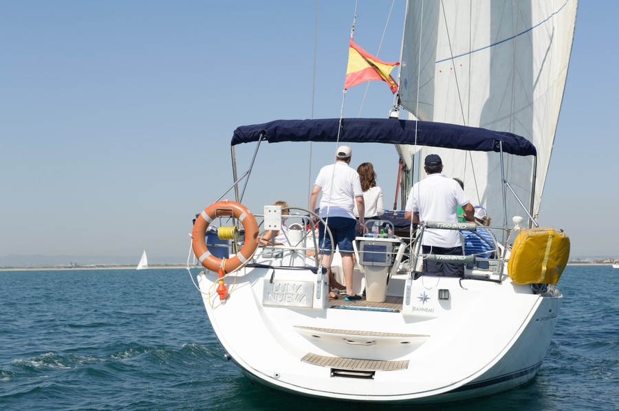 AUROVITAS REG_ (167)