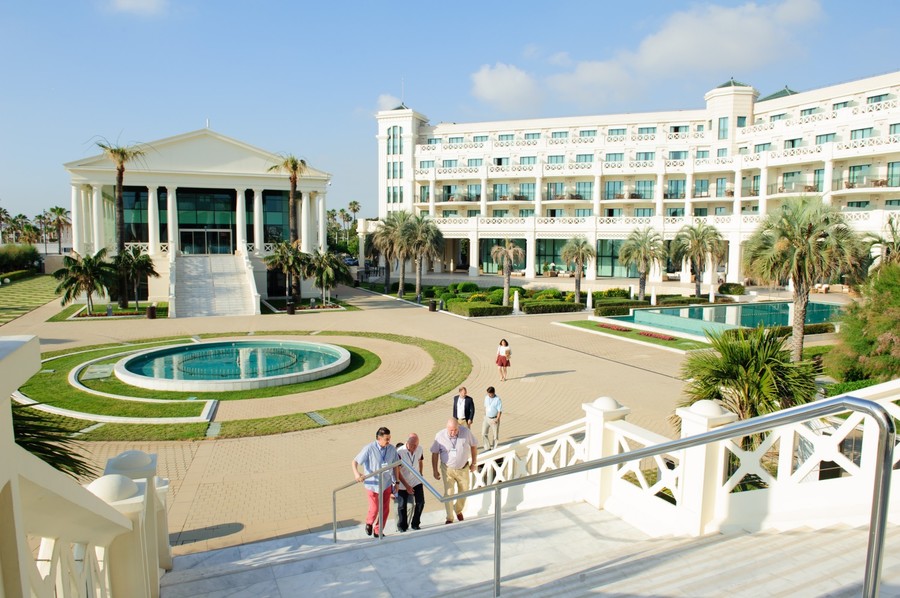 AUROVITAS ARENAS_ (31)