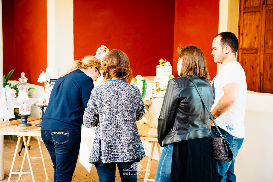  BRIDALPARYTBEUC  (74)