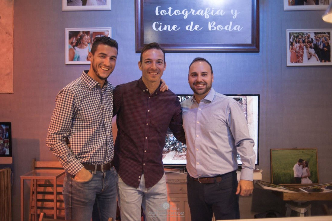 45014935_2056575887743256_8237244809799008256_o_2056575884409923